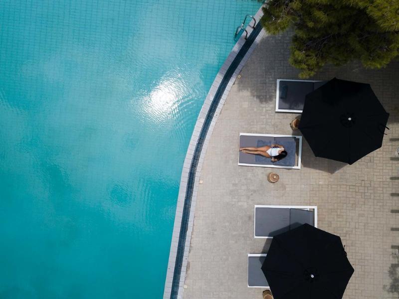 Akra Morea Hotel & Residences Монемвазия Экстерьер фото